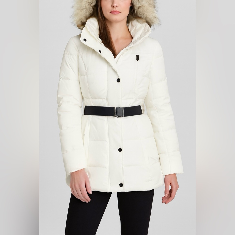 Women's White Puffer Coat-Make an offer! Great for skiing! - Picture 1 of 8